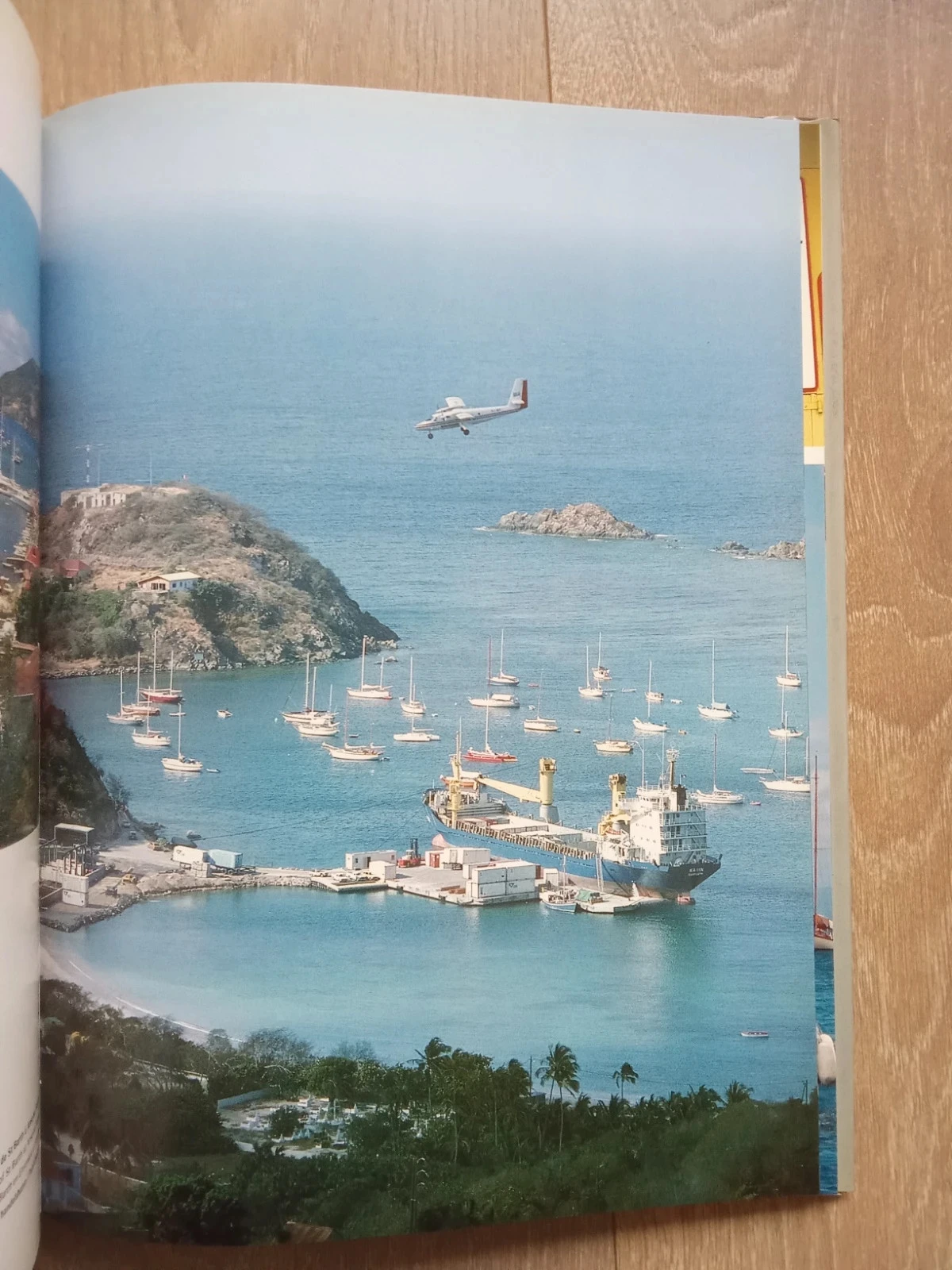 St.Barth, door Christian Bossu-Picat – photo 3